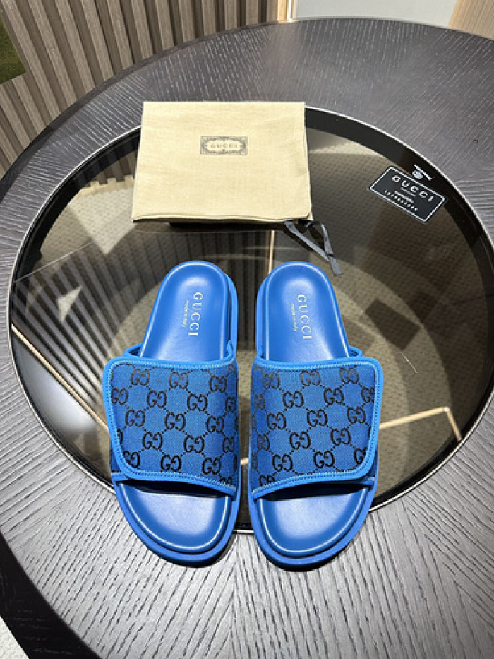 G DESIGNER SLIPPERS