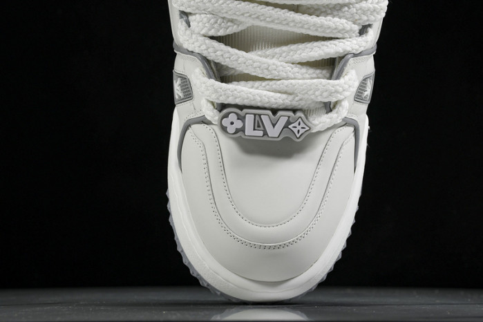 L&V SNEAKERS