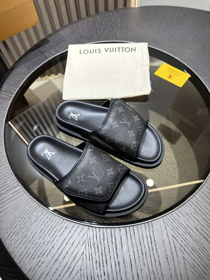 L&V SLIPPERS