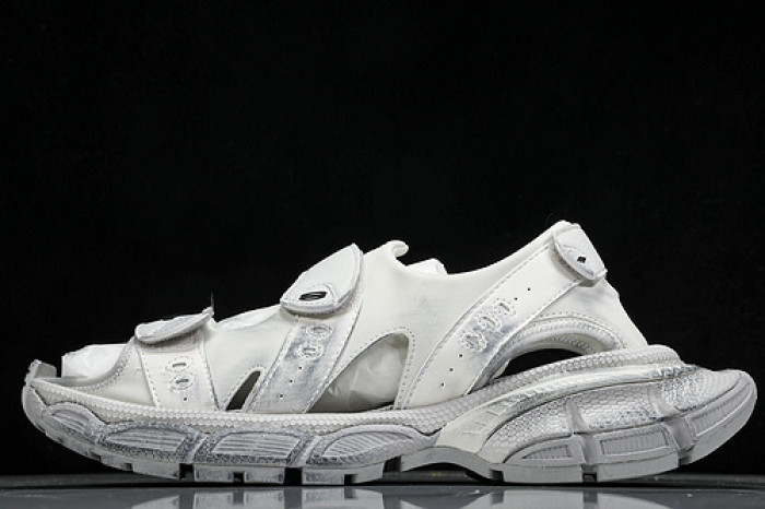 BLEN DESIGNER SLIPPERS