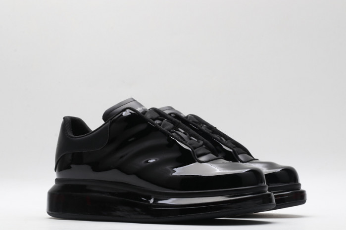 Alexander McQueen sneaker