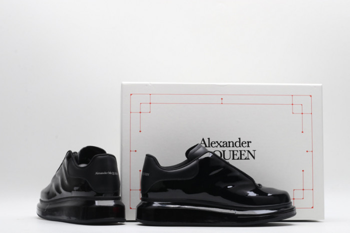 Alexander McQueen sneaker