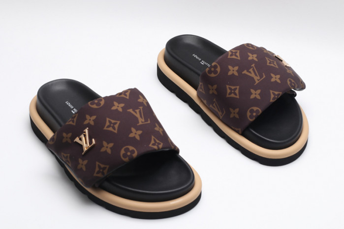 L&V SLIPPERS