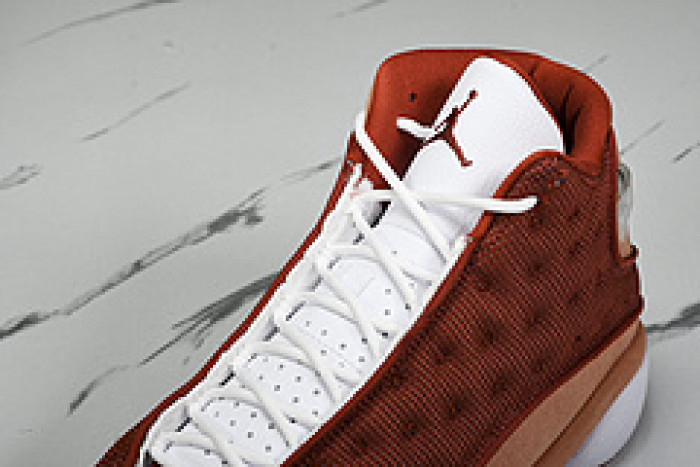 Air Jordan 13 “Dune Red” DJ5982-601