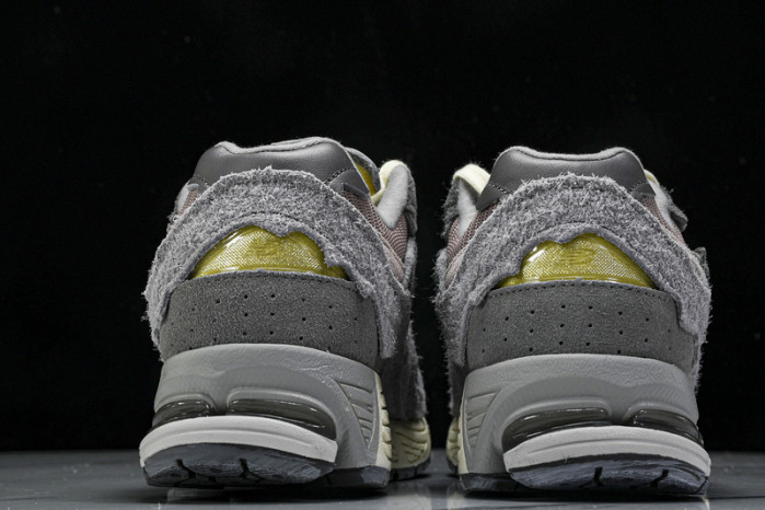 New Balance M2002RDY