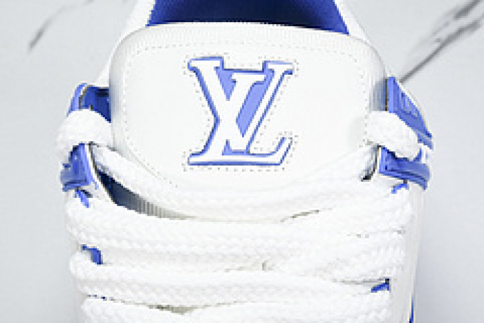 L&V SNEAKERS