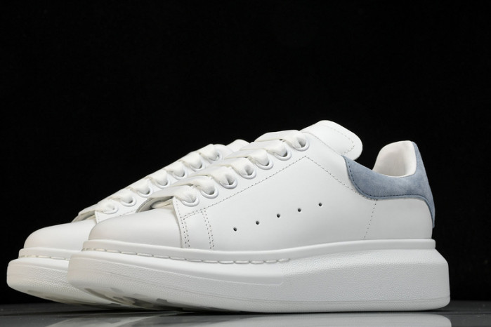 Alexander McQueen sneaker