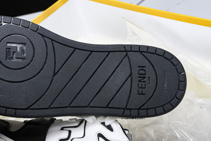 FEND1 SNEAKERS PANKICK