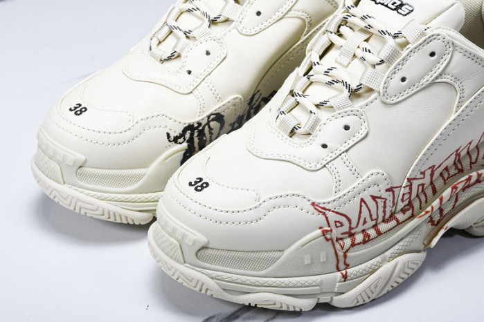 BL TRIPLE S TRAINERS 536737 W2FAY 9016