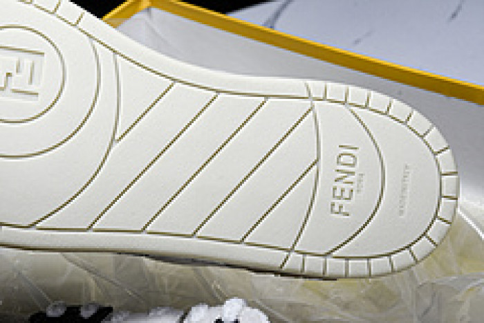 FEND1 SNEAKERS PANKICK