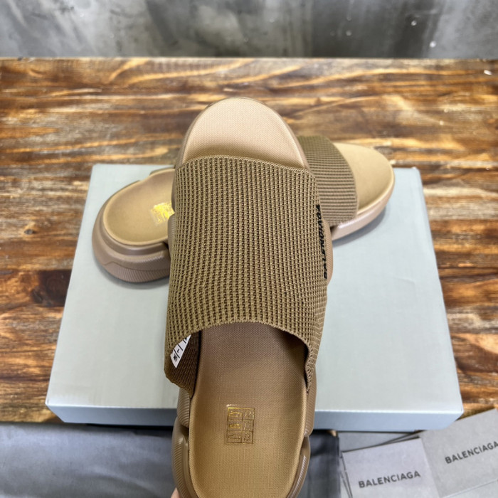 BLEN DESIGNER SLIPPERS