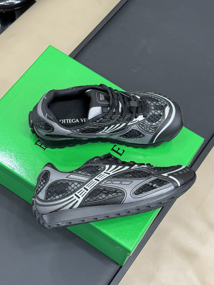 Bo*te*ga ve*ne*ta sneaker