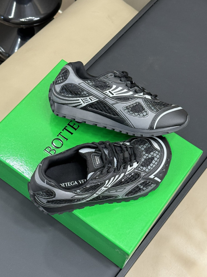 Bo*te*ga ve*ne*ta sneaker