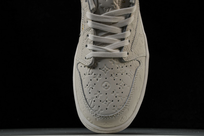 L&V SNEAKERS Travis Scott x Air Jordan 1 Low OG 1A9V87