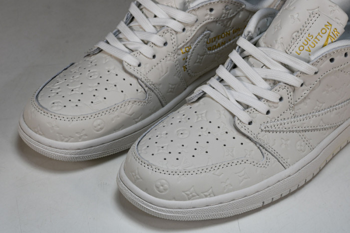 L&V SNEAKERS Travis Scott x Air Jordan 1 Low OG 1A9V87