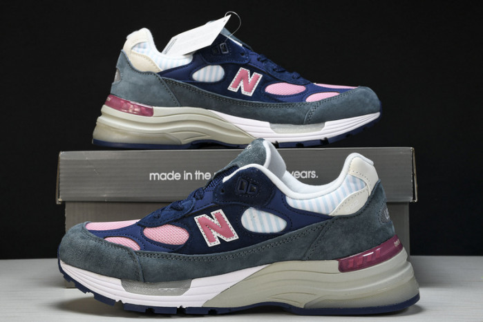 New Balance M992NT