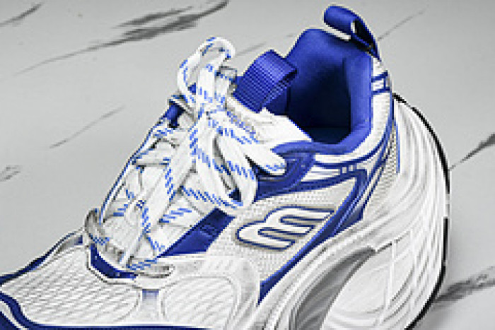 BLEN 10XL W2MV2 1490