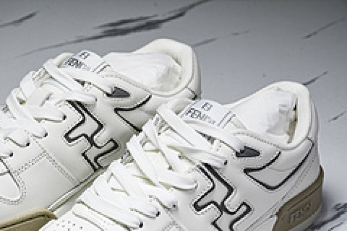 FEND1 SNEAKERS PANKICK