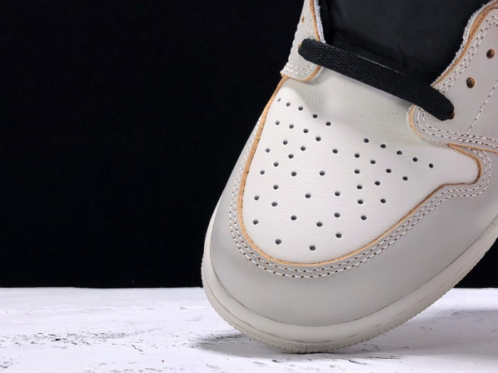 JORDAN 1 RETRO HIGH OG DEFIANT SB LIGHT BONE CD6578-006