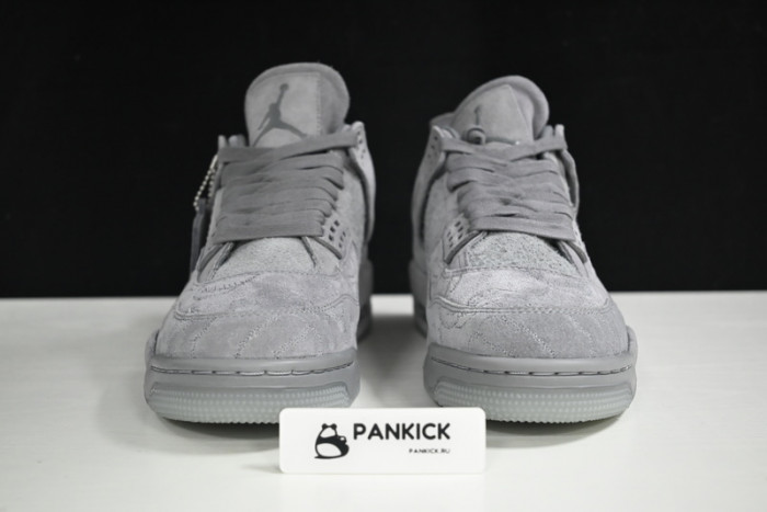 Air Jordan 4 Retro Kaws 930155-003