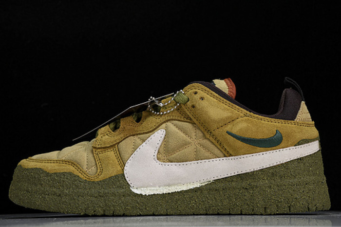 Cactus Plant Flea Market x Nike Dunk Low DM0430-700