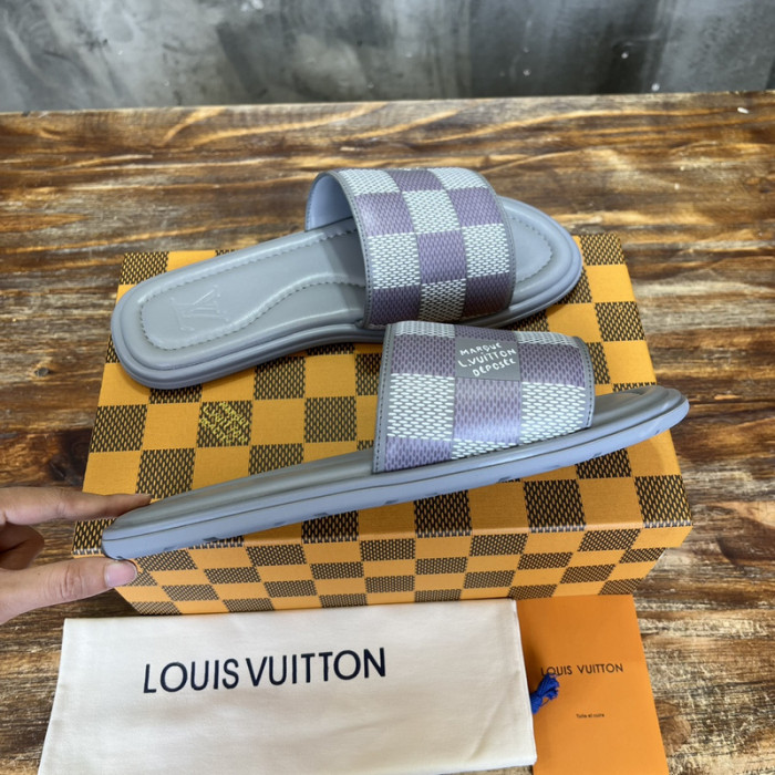L&V SLIPPERS