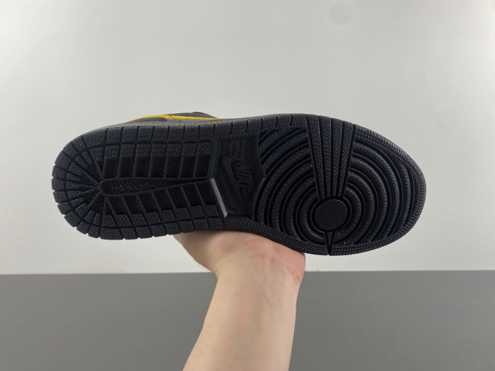 Air Jordan 1 Low 553558-071