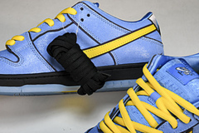 The Powerpuff Girls x NK Dunk SB Low FZ8320-400