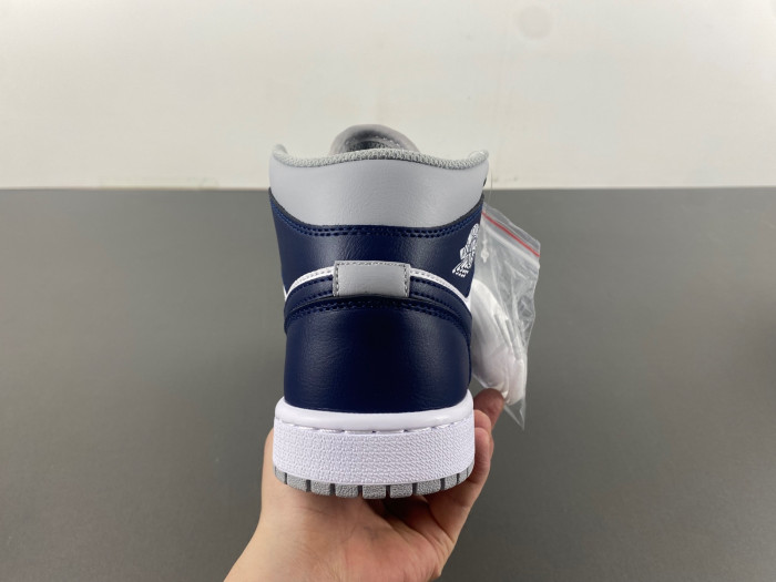 AIR JORDAN 1 MID SE "LEGEND PINK" GS DQ8426-104