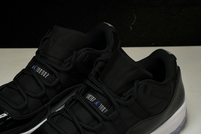 Air Jordan 11 Low "Space Jam" FV5104-004