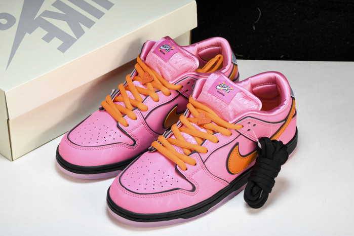 The Powerpuff Girls x NK Dunk SB Low FD2631-600