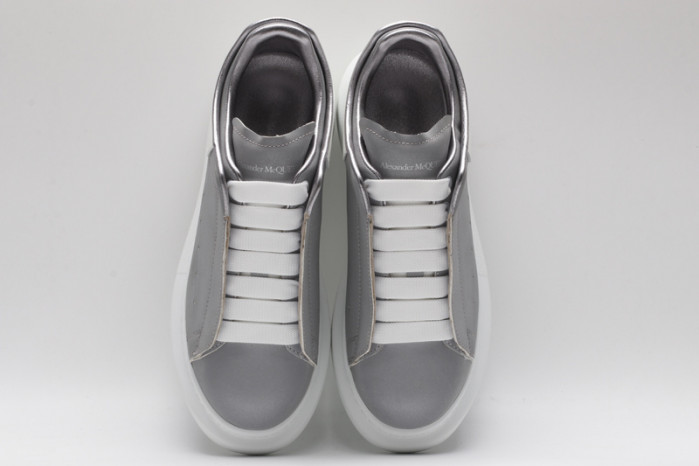 Alexander McQueen sneaker