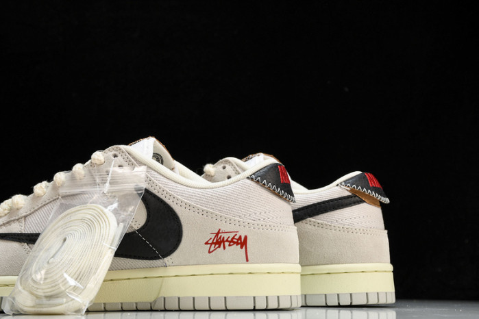 Stussy x Nk SB Dunk Low "Certified Fresh" DD9776-068