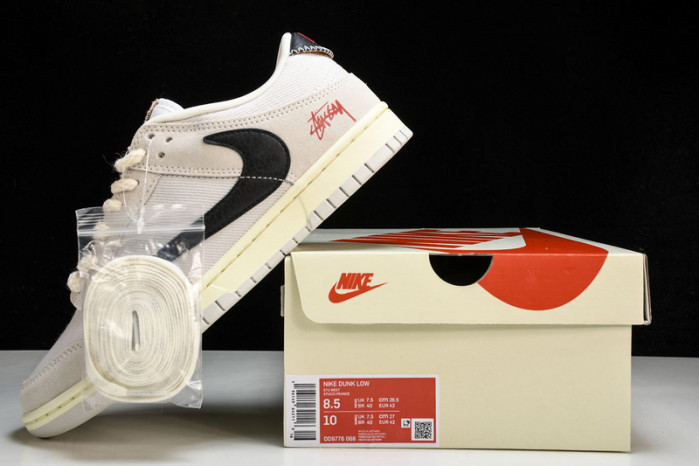 Stussy x Nk SB Dunk Low "Certified Fresh" DD9776-068