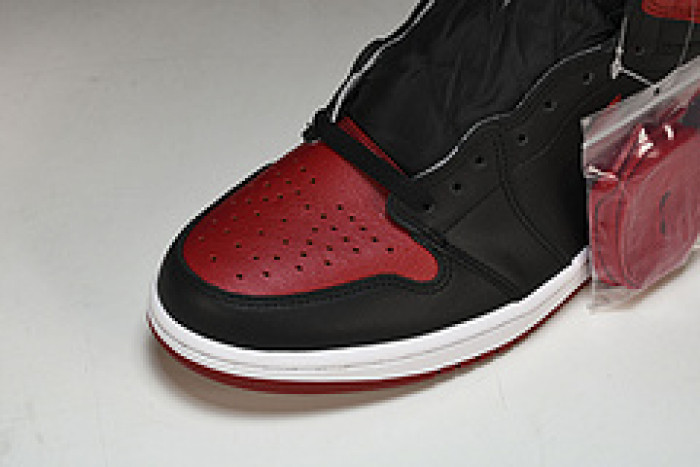 AIR JORDAN 1 RETRO HIGH OG 555088-001