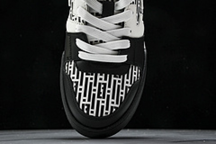 FEND1 SNEAKERS PANKICK