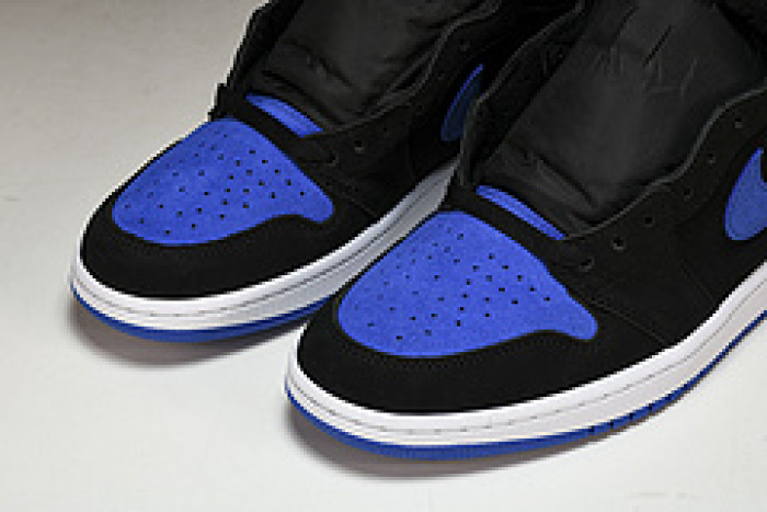 Air Jordan 1 High OG“Royal Suede” DZ5485-042