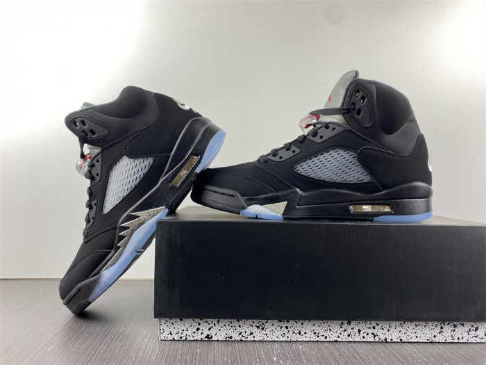 Jordan 5 Retro Black Metallic (2016) - 845035-003