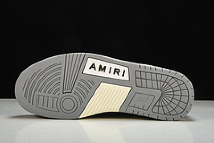 AM1R1 SNEAKERS