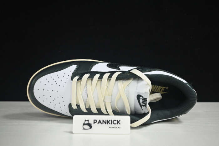 Nike Dunk Low Vintage Green (W) - DQ8580-100