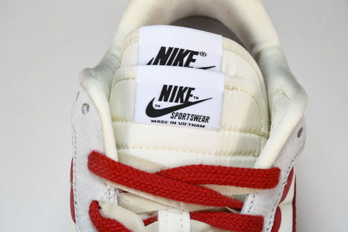 Sacai x Nk VaporWaffle 3.0 DD1875110