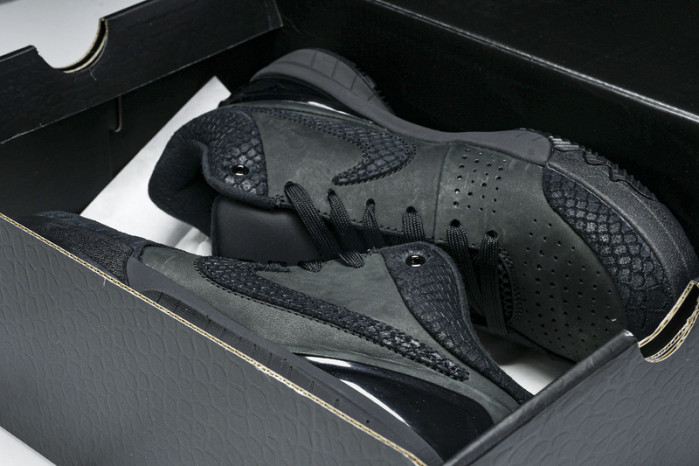 Nk Zoom Kobe IV ZK4 FQ3544-001