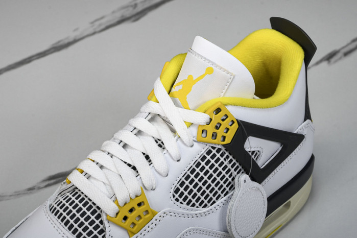 AIR JORDAN 4 RETRO "VIVID SULFUR" AQ9129-101