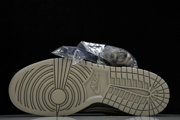 CONCEPTS x NK SB Dunk Low Pro OG QS BV1310-105