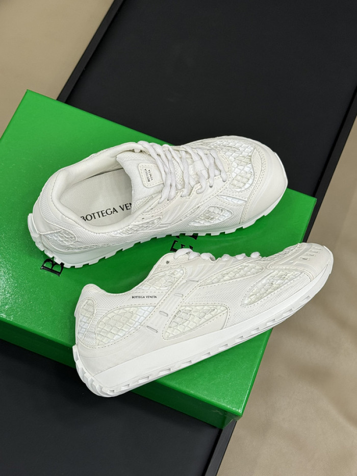 Bo*te*ga ve*ne*ta sneaker