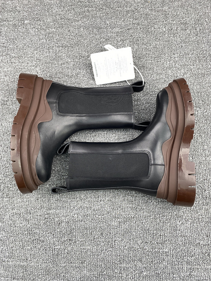 Bo*te*ga ve*ne*ta sneaker