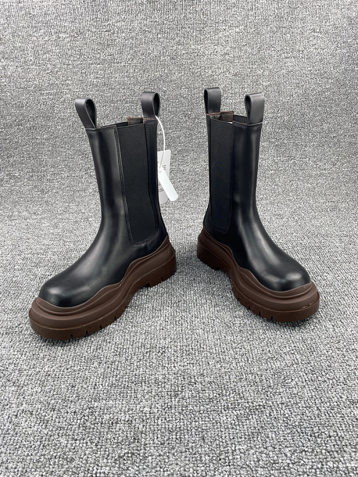 Bo*te*ga ve*ne*ta sneaker