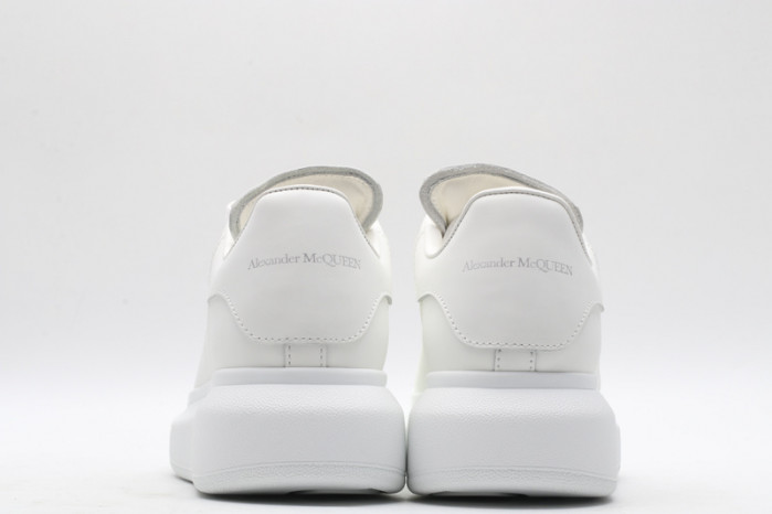 Alexander McQueen sneaker
