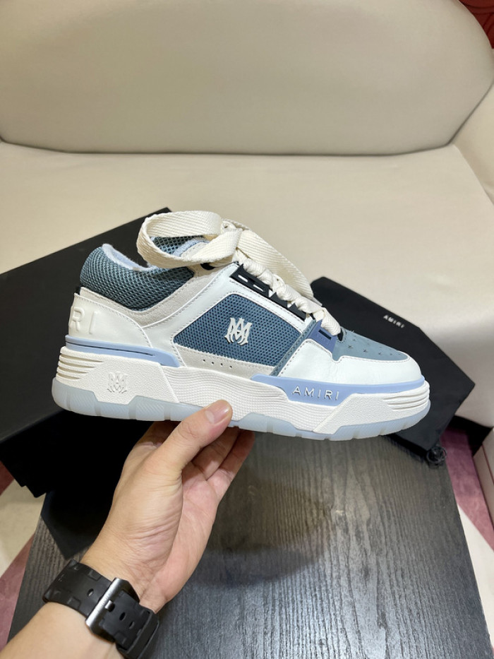 AM1R1 SNEAKERS