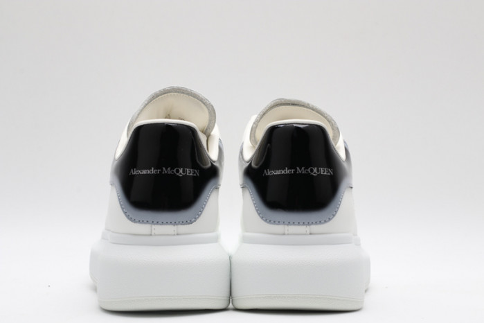 Alexander McQueen sneaker